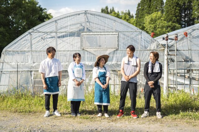 記念日旅行向け完全予約制レストランを利用するときに事前確認したいことの農園とお食事のつなげ方に関連するCORASITAの農園・チームの写真 1