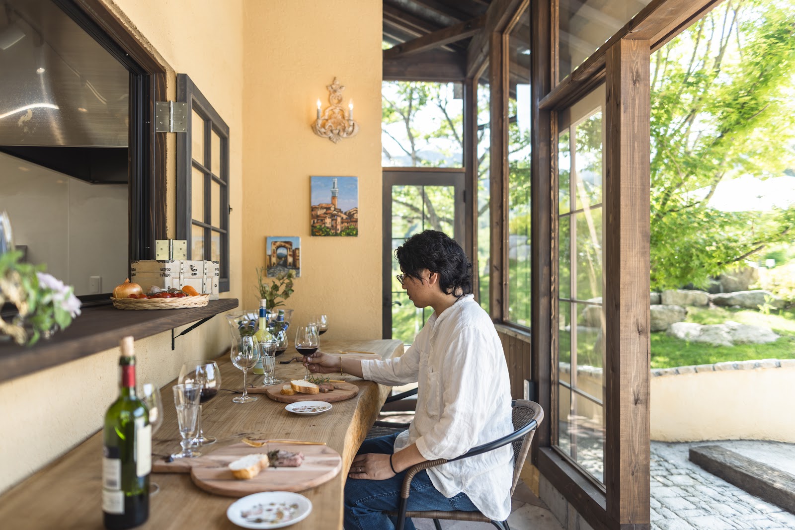 宮崎市 ランチ｜自社農園トマトを主役にした料理と食材の背景｜夏・三世代旅行の移動計画に関連するCORASITAのレストラン・料理の写真 2